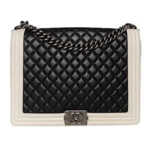Chanel Black and Cream Quilted Leather Bag Large (LIVE SHOWING)